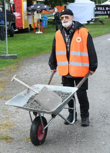 IT 2025 Bengt Benet Serneblad lagade potthål vid insläppet