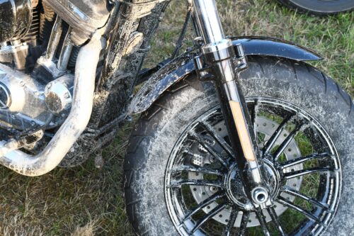 IT 2025 Spår av blöta vägar