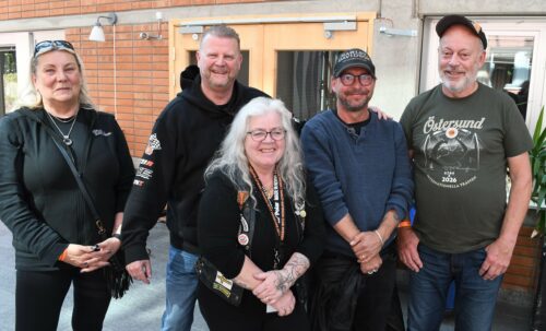 Marina Enback K, Kenneth Taavo sekreterare, Helén Adervall DOI, Göran Axblad valberedningen samt DOG Hans Hanza Pedersen har lämnat sina uppdrag och avtackades. Kent Hortlund saknas på bilden